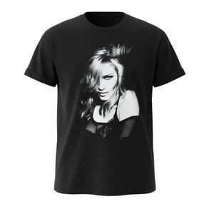 🎤 Madonna MDNA Tour Tee 🖤 Men’s Medium Graphic Shirt Iconic‎ 2000s Style
